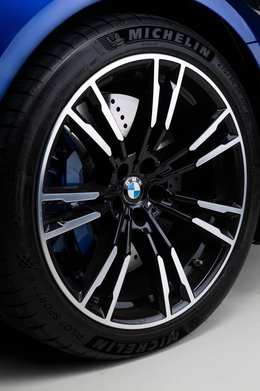 Колеса BMW M5 (F90) 2018 года  (SG) (фото 14 из 30)